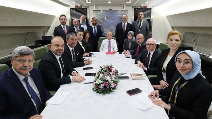 Erdoğan'dan Net Mesaj: Yeni Anayasa Ülke İçin!