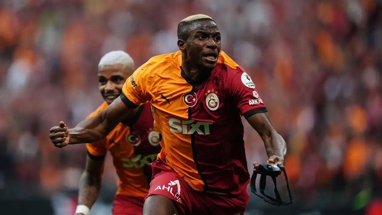 Osimhen Sonunda Tercihini Yaptı  !