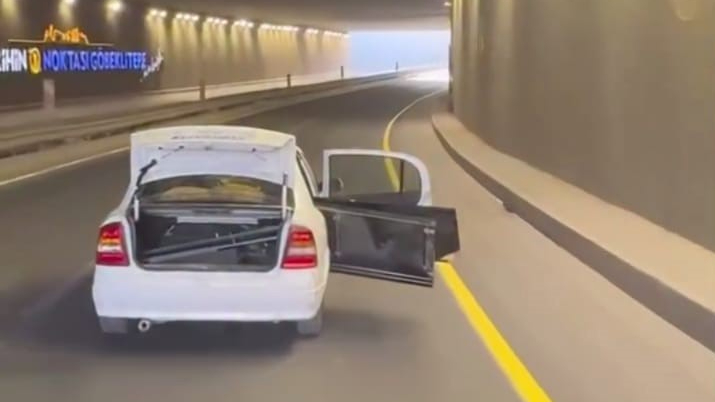 Şanlıurfa’da Trafikte Akılalmaz Manzara Kamerada