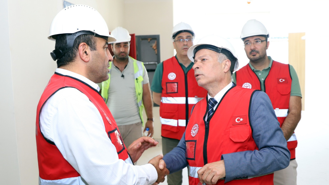 Şehir Hastanesi Urfa'nın Sağlık Geleceğini İnşa Ediyor