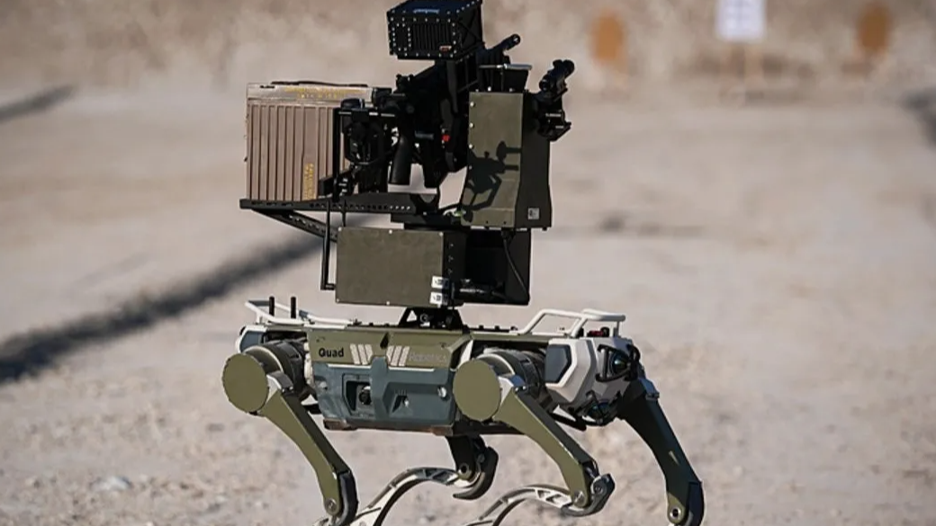 TSK İlk Kez Silahlı Köpek Robotu Test Etti