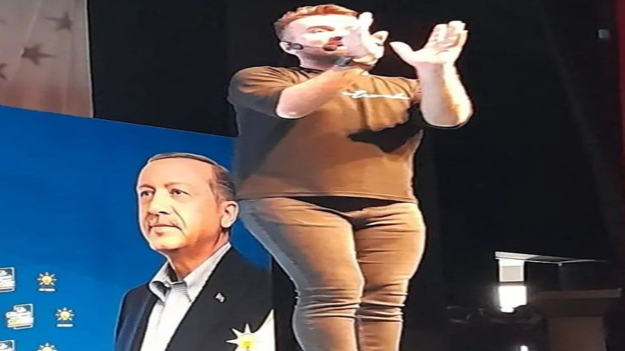 TÜGVA'dan Taytlı Fenomene "Sanatçı" Yaka Kartı!