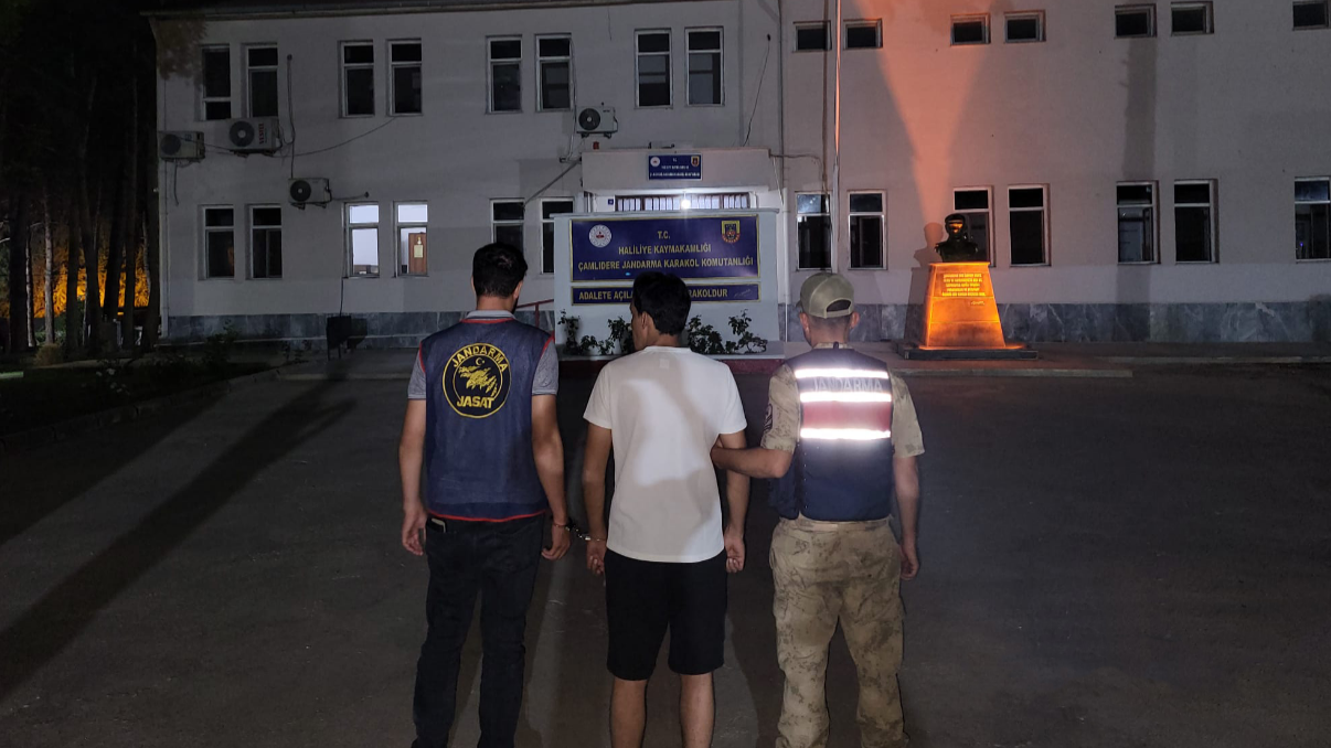 Şanlıurfa’da 187 Yıl Hapis Cezasıyla Aranan Şahıs Yakalandı