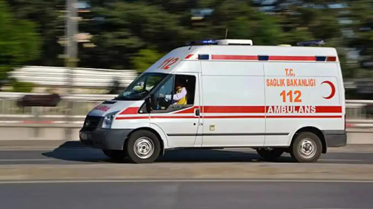 Yaşlı Çifte Otomobil Çarptı:1 Kişi Hayatını Kaybetti