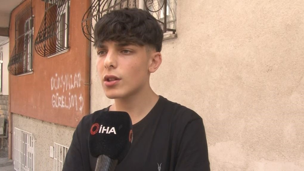 20 Yaşındaki Genç Sokak Ortasında Silahla Öldürüldü