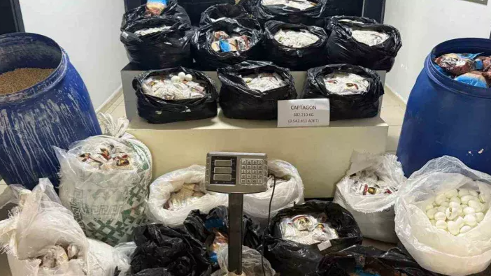 Sürpriz Yumurtaların İçinden 3,5 Milyon Hap Çıktı!
