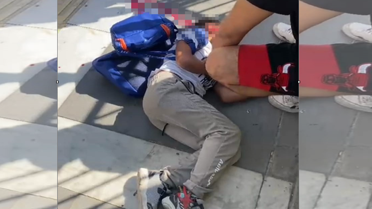 Şanlıurfa’da Otomobil Durağa Daldı: 1 Ölü, 3 Yaralı