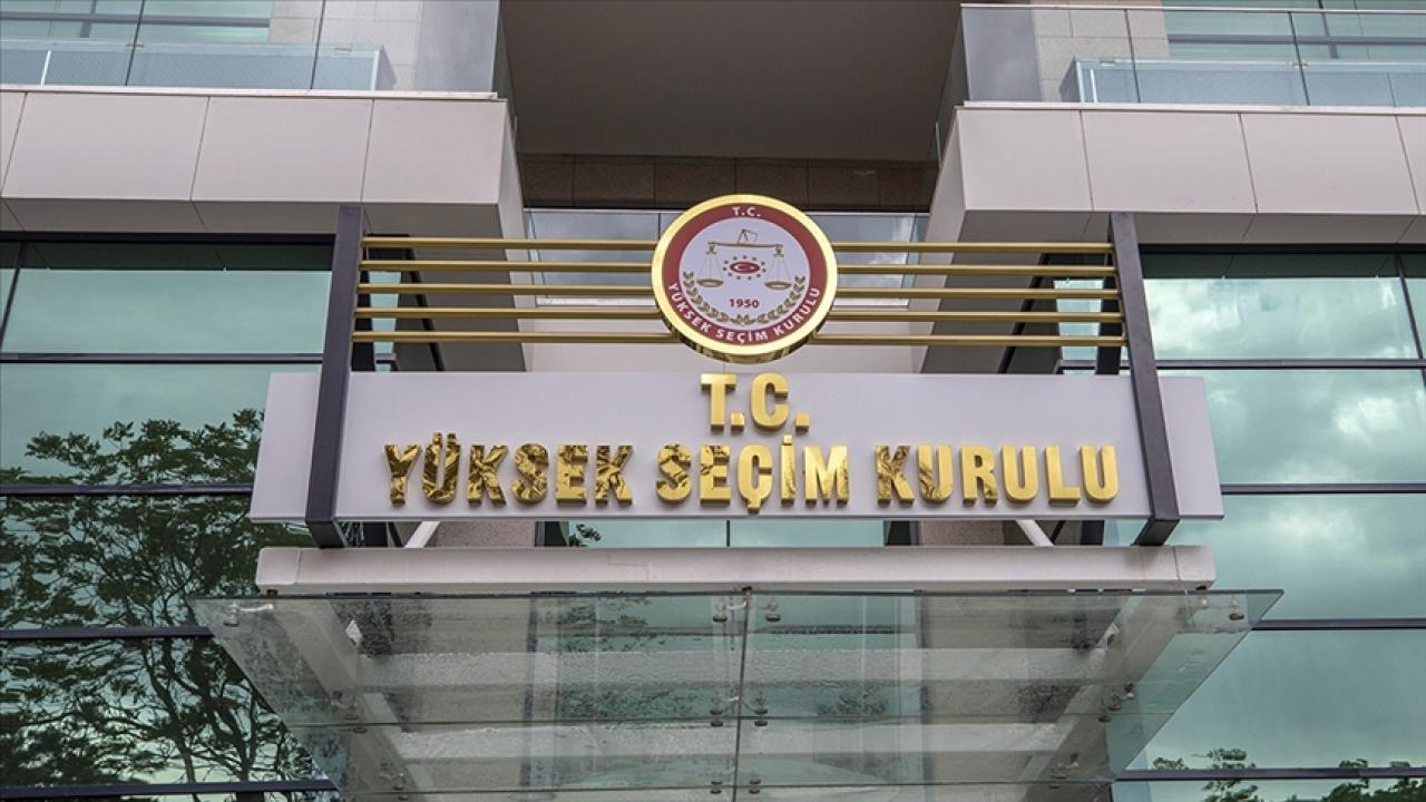 İstanbul Mahkemesi, CHP Kongresinin Durdurulmasını Talep Etti