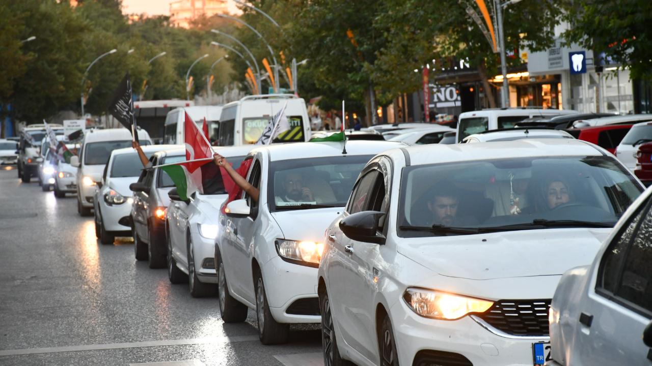 Şanlıurfa Siverek’te Sumud Filosu'na Destek Konvoyu