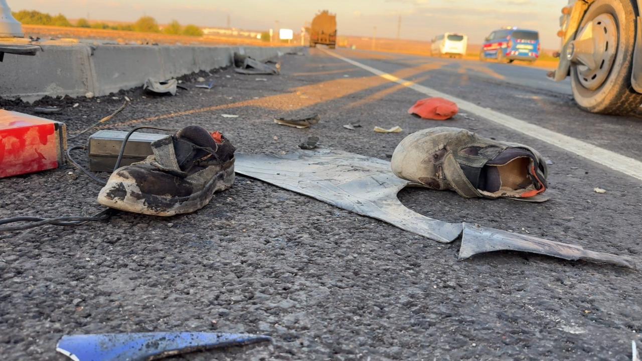 Şanlıurfa Suruç’ta Feci Kaza: 2 Kişi Ağır Yaralandı