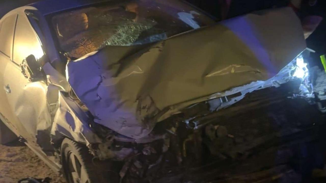 Şanlıurfa'da 2 Otomobil Çarpıştı: 1 Ölü, 4 Yaralı