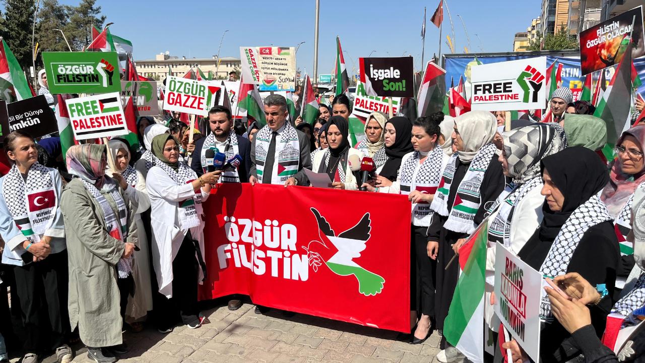 Şanlıurfa'da  Kadınlar Gazze İçin Tek Yürek Oldu