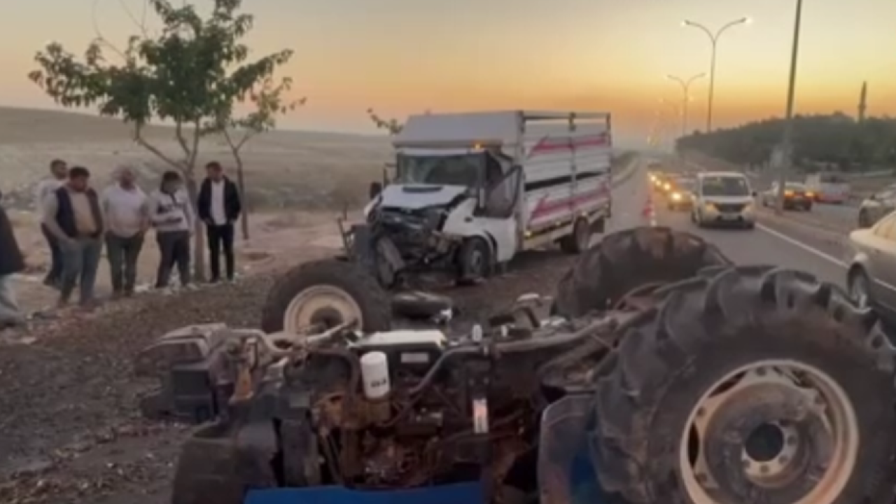 Şanlıurfa’da Traktör ve Kamyonet Çarpıştı