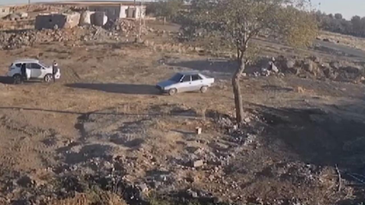 Evlerine 104 mermi isabet etti: Şanlıurfalı aile evine hapsedildi!