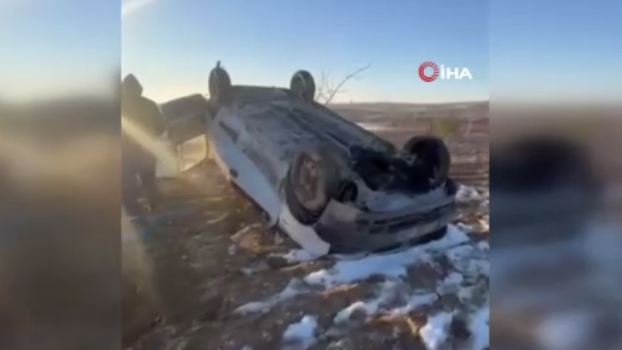 Şanlıurfa'da Lastiği patlayan Araç Şarampole yuvarlandı