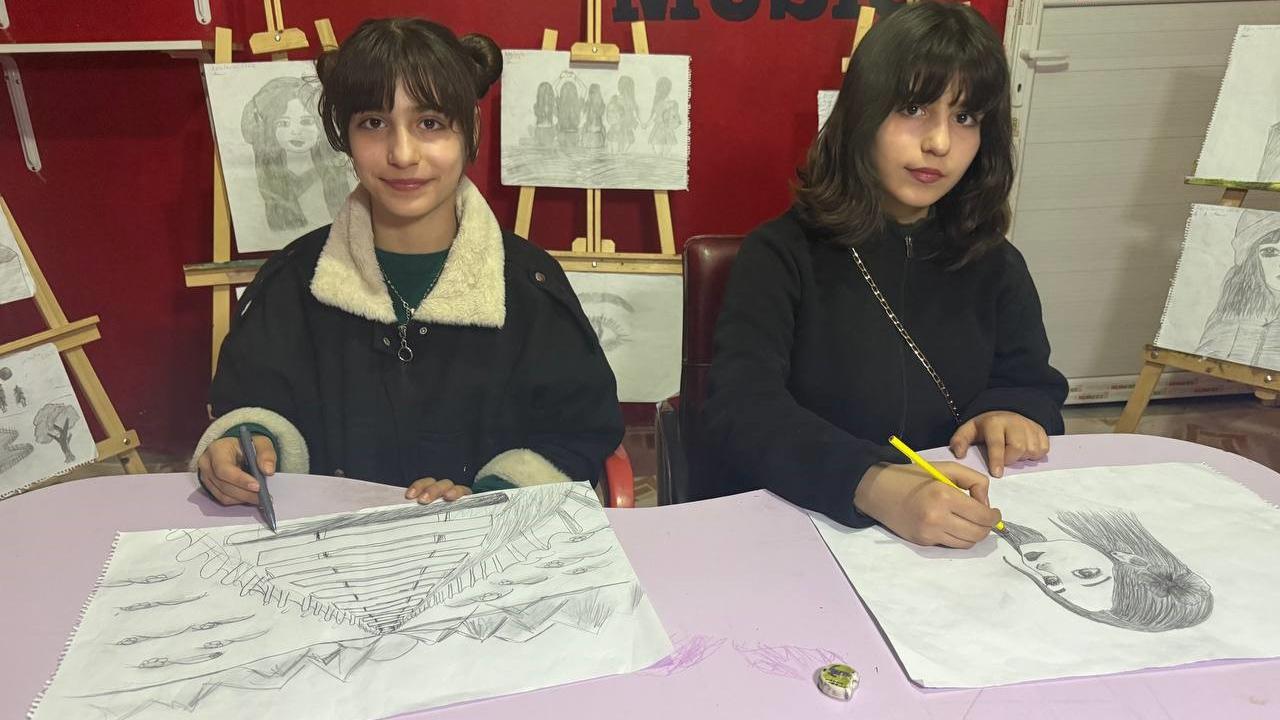 Şanlıurfa'da yaşayan ikizlerin ilham veren başarısı!