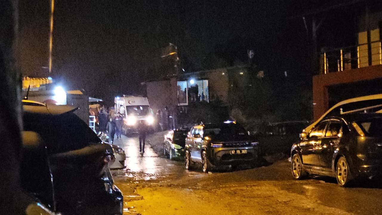 Göçük altında kalan 2 işçinin cansız bedenlerine ulaşıldı