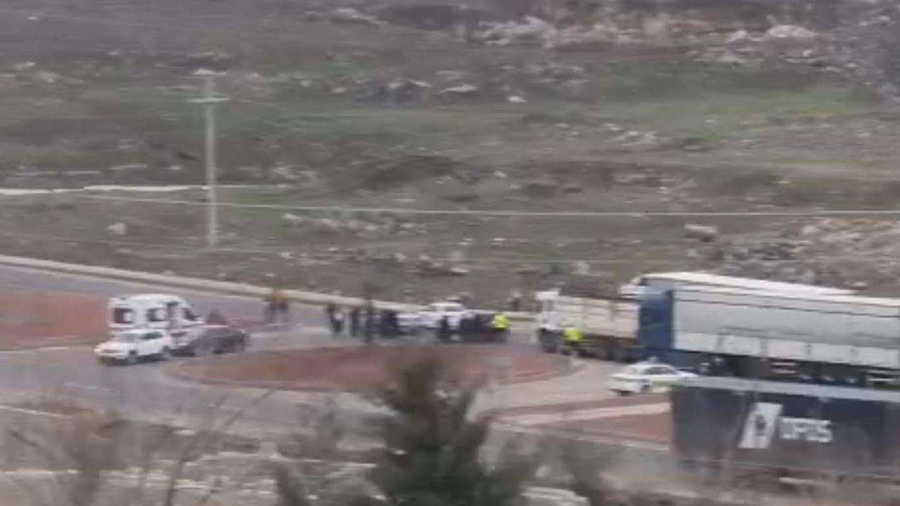 Urfa'da Karacadağ kavşağında kaza meydana geldi