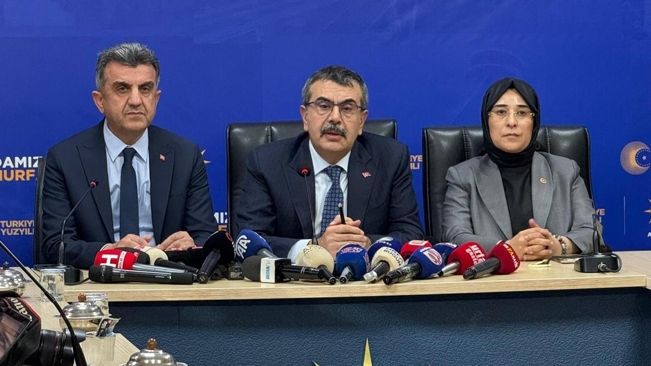 Şanlıurfa’ya geldi: Bakan Tekin’den önemli açıklamalar