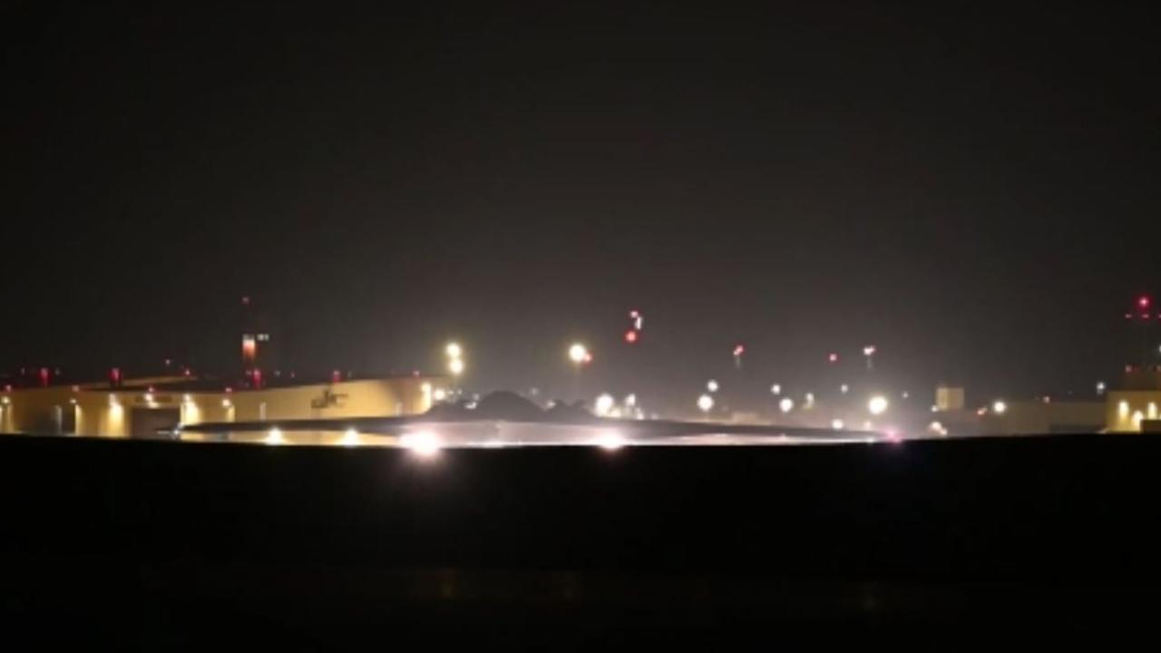 ABD'nin B-2 uçakları İran'a yönelik saldırılar için havalandı!