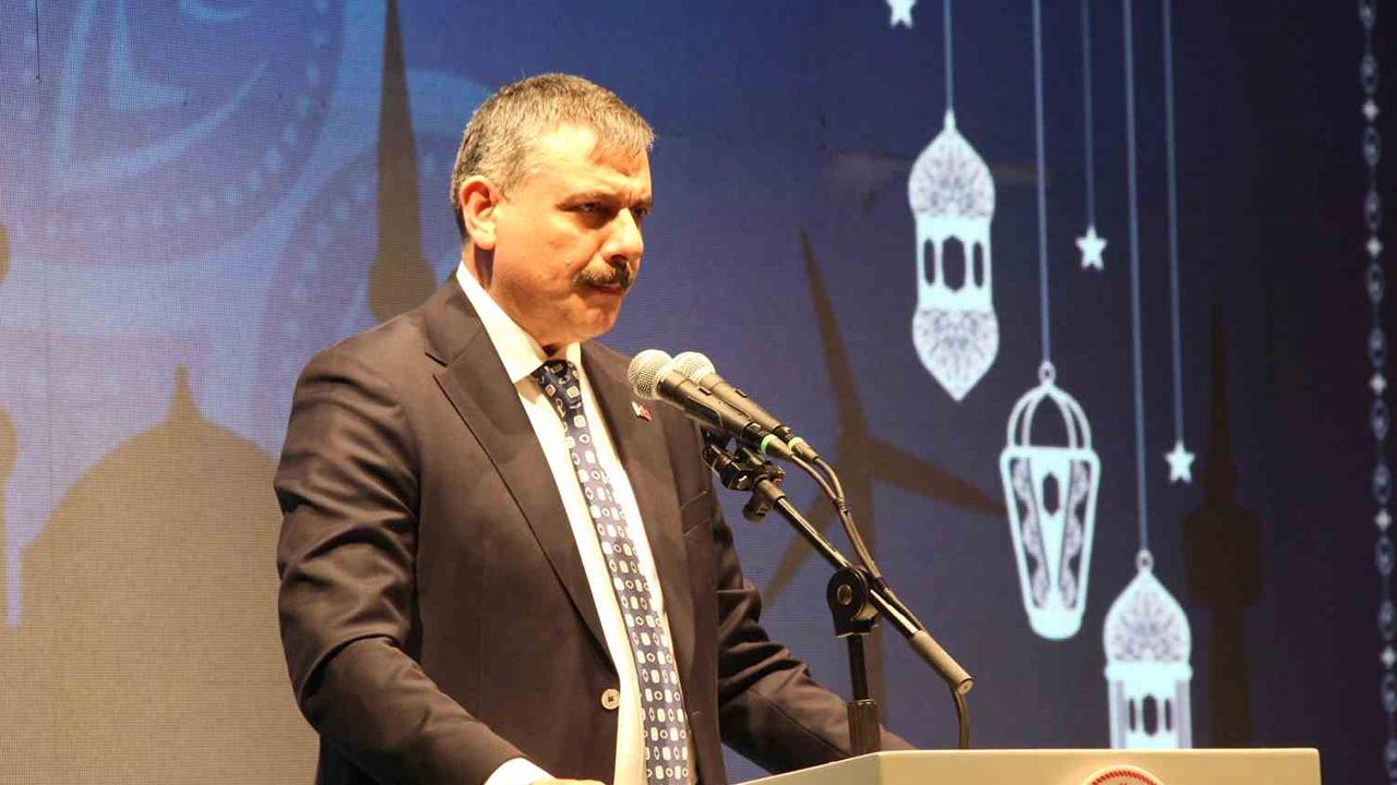 Bakanı Çiftçi'den araç içi multimedya sistemleriyle ilgili kritik açıklama!