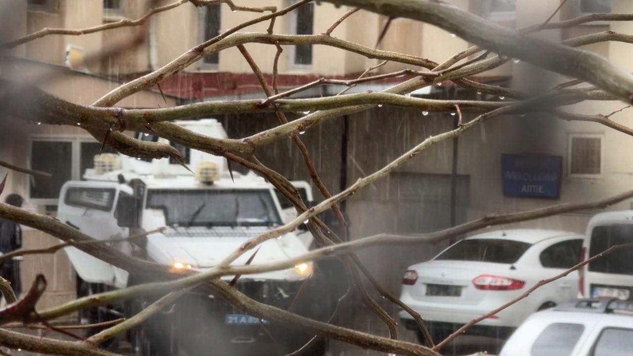Eşini öldürüp, kuzenini ağır yaralayan şahıs tutuklandı!