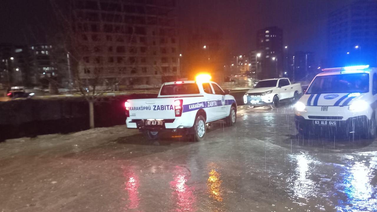 Karaköprü Belediyesi’nden sağanak yağış önlemi!