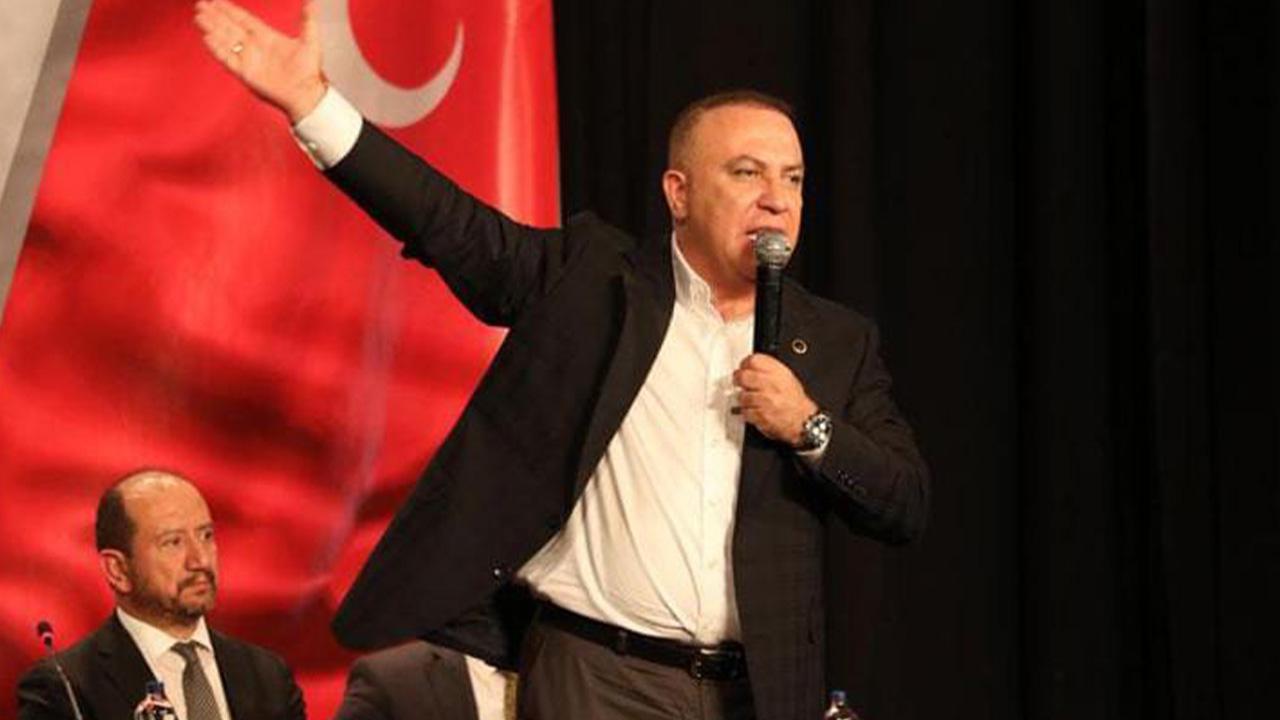 MHP Genel Başkan Yardımcısı istifa etti!