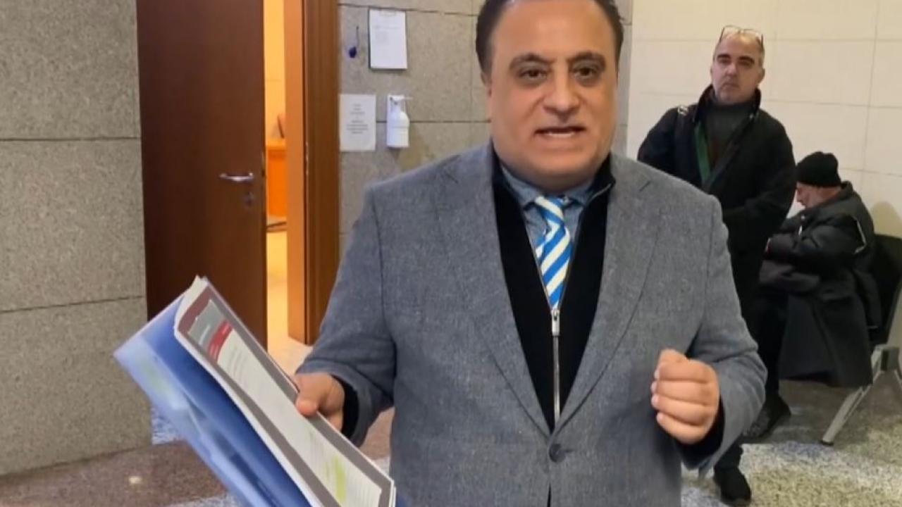 Ünlü yapımcı feci şekilde can verdi!