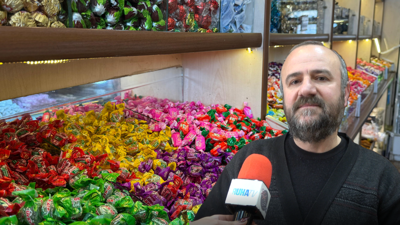 Urfa'da tezgahlar rengarenk: Bayramın vazgeçilmezine yoğun ilgi!