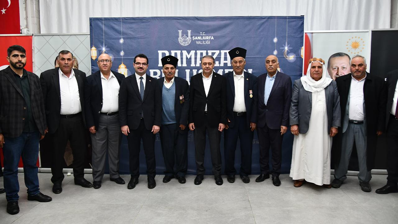 Vali Hasan Şıldak, Harran'da vatandaşlarla iftarda buluştu!