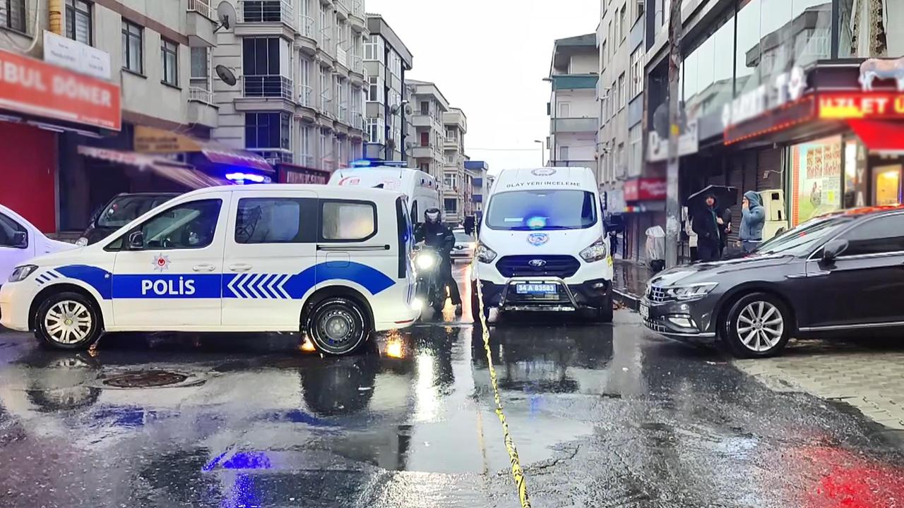 Yol verme tartışması silahlı kavgaya dönüştü: Ortalık kan gölüne döndü!