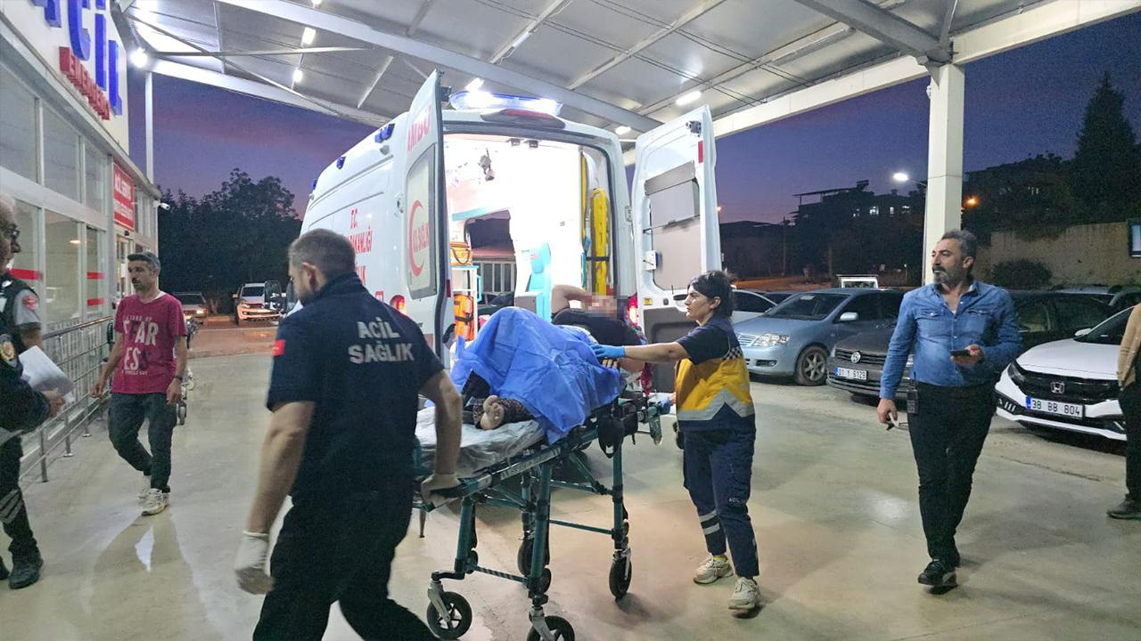 Adana'da baba tartıştığı kızını bıçakla yaraladı!