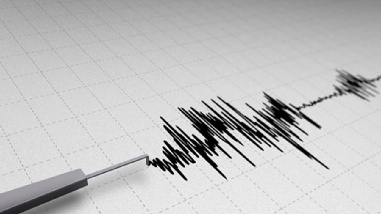 Antalya'da korkutan deprem!
