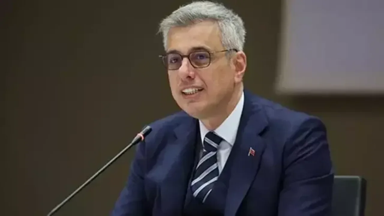 Bakan Memişoğlu: Tıbbi yardım yüklü tırlarımız İran'a yola çıktı!
