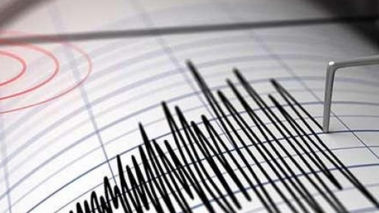 Balıkesir'de şiddetli deprem!