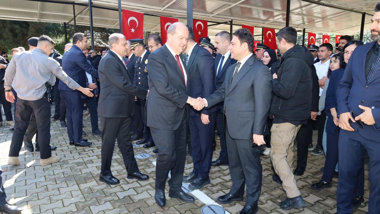 Eski KKTC Cumhurbaşkanı Tatar, Şanlıurfa’nın kurtuluş törenine katıldı!