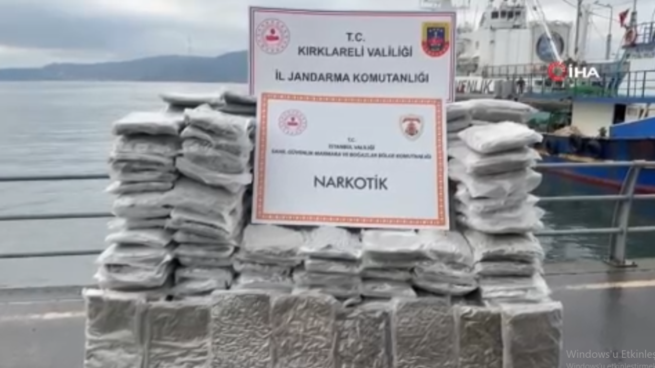 Denizde büyük operasyon: 200 kilogram uyuşturucu ele geçirildi!