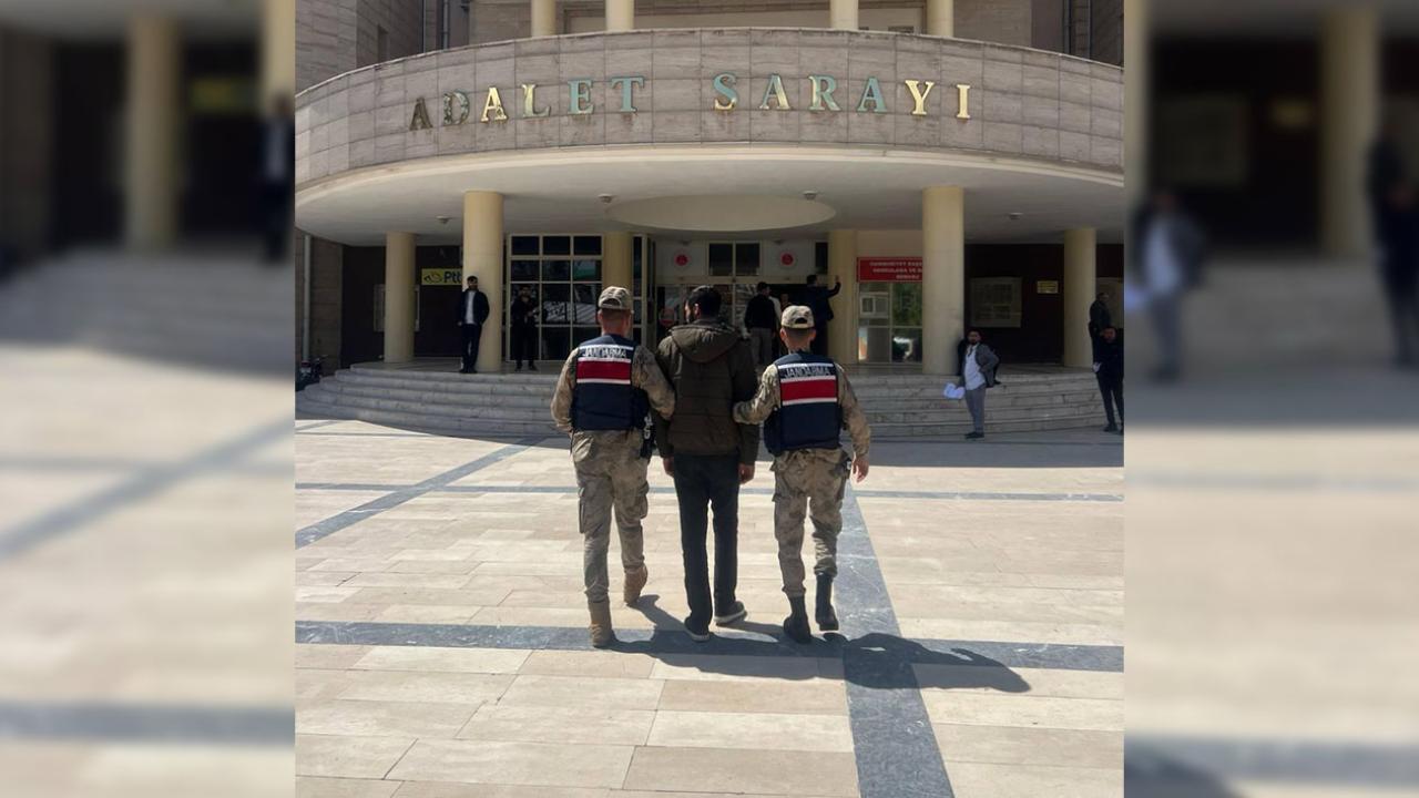 Kesinleşmiş hapsi bulunuyor! Urfa'da bir firari daha yakalandı!