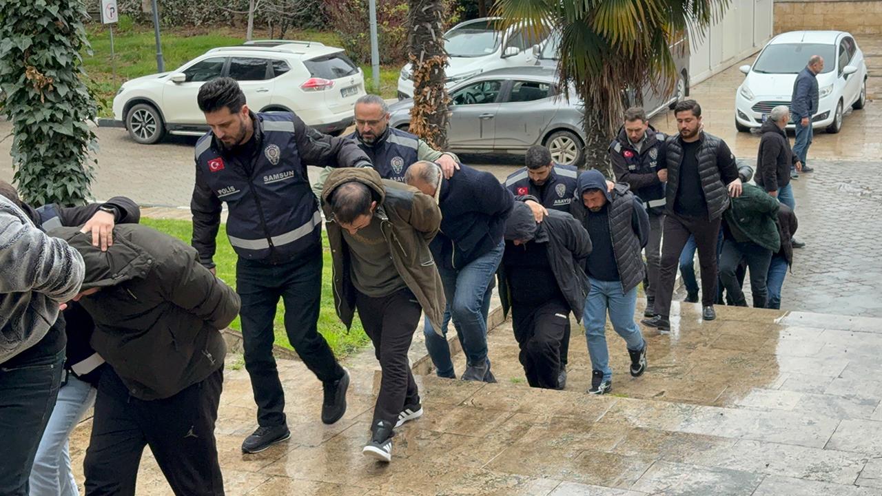 Urfa'da aralarında! 13 ilde milyonluk araç vurgunu!