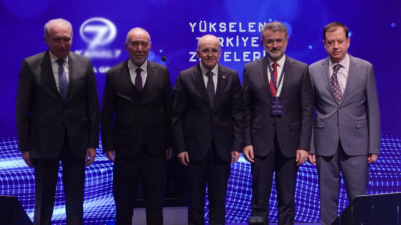 Bakan Şimşek'ten kritik enflasyon açıklaması!