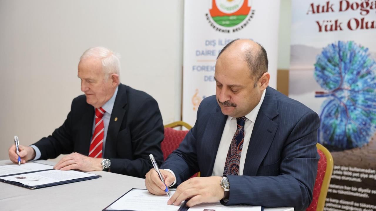 Şanlıurfa Büyükşehir Belediyesi ve TBV böbrek sağlığı için protokol imzaladı!