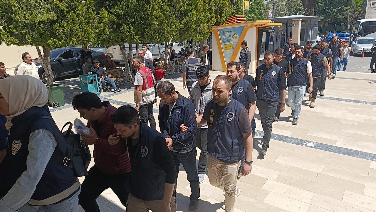 Şanlıurfa merkezli 11 ilde siber dolandırıcılık operasyonu: Çok sayıda gözaltı!