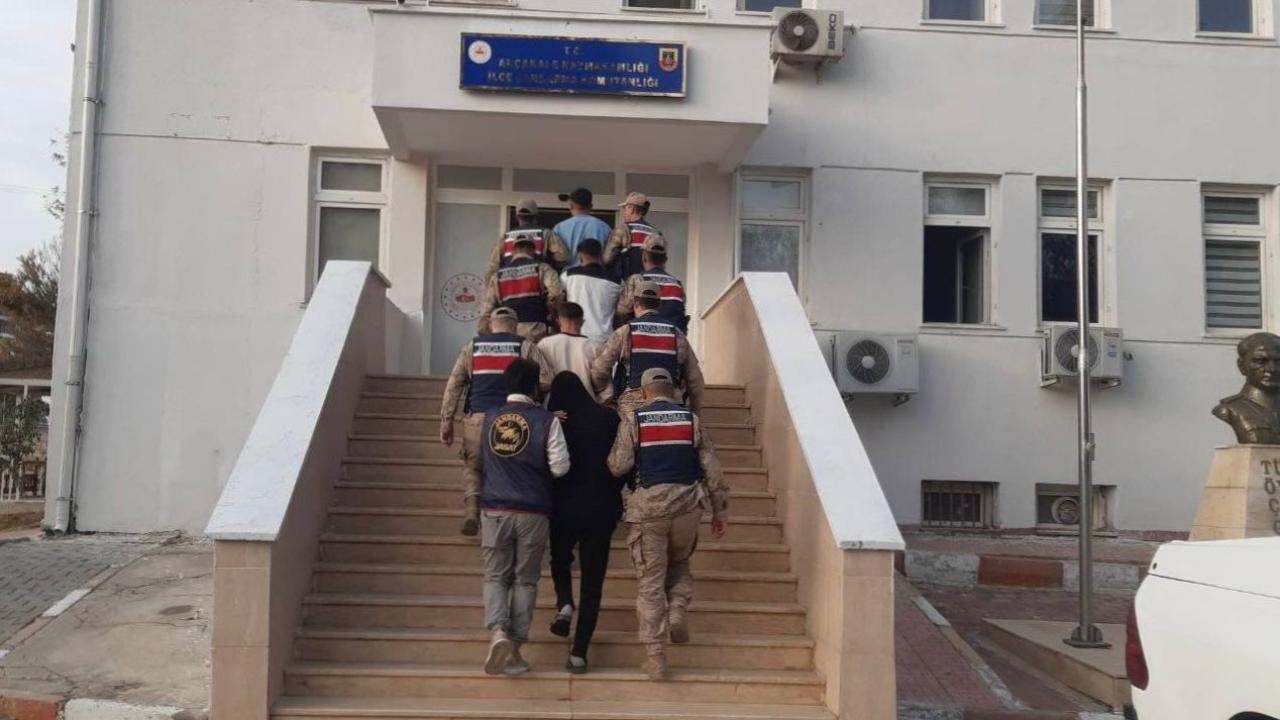 Şanlıurfa'da göçmen kaçakçılığı operasyonu!