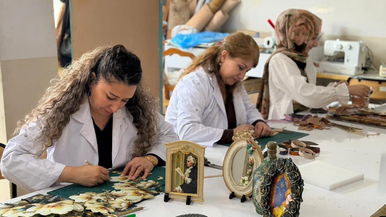 Şanlıurfa'da sıfır atık bilinci el sanatlarıyla yaygınlaşıyor!