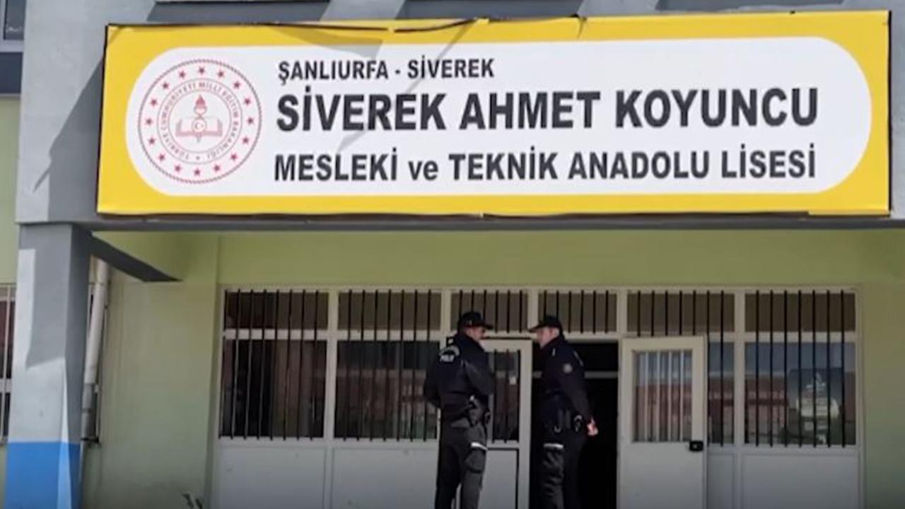 Urfa’da 23 Nisan kutlaması, Siverek'te sessizlik!