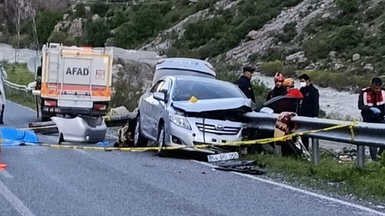 Düğün dönüşü kaza: Ortalık savaş alanına döndü! Ölü ve yaralılar var