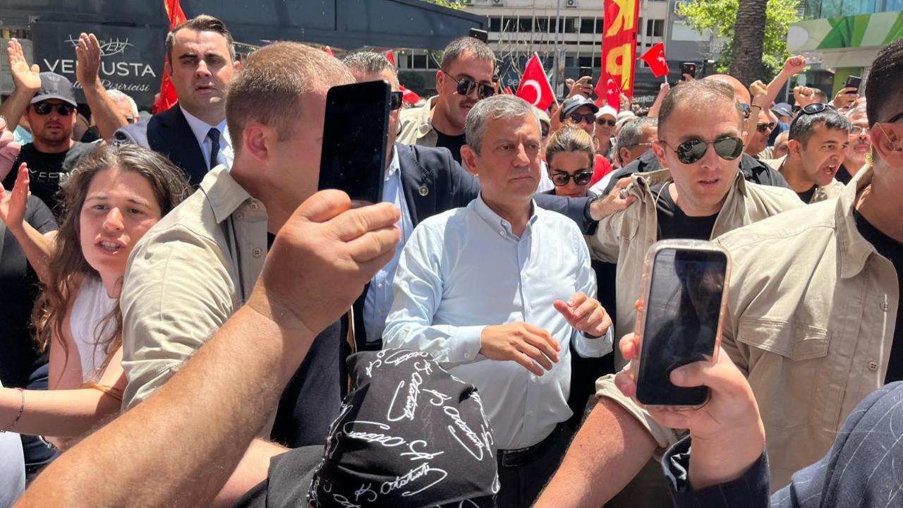 Özgür Özel mitingine polis müdahalesi!
