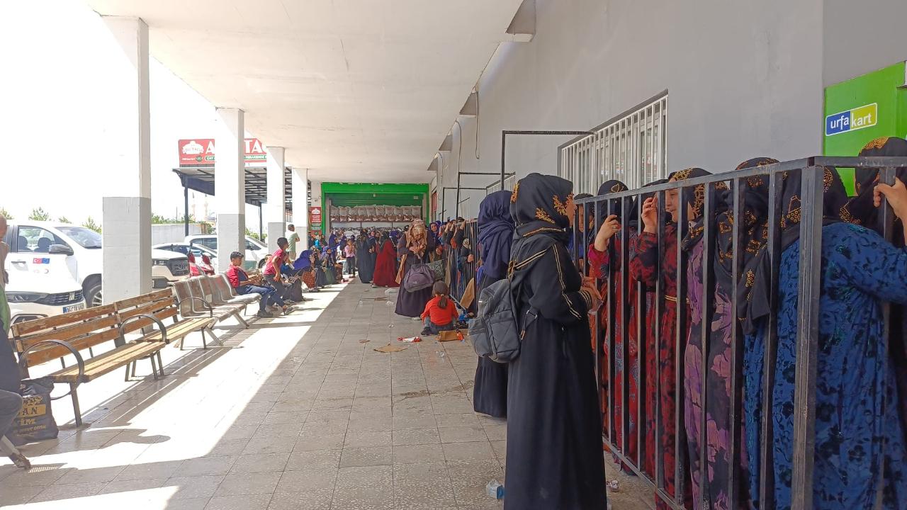 Urfa'da “Aile Kartı" çilesi: "Üç kuruş yardımı burnumuzdan getirdiler"
