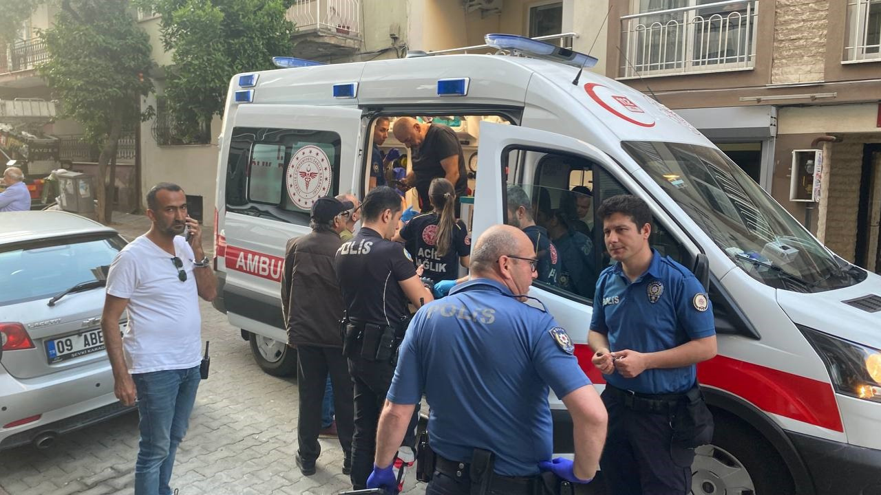 Sokakta samuray kılıcıyla gezdi: Ekipler müdahalede bulundu!